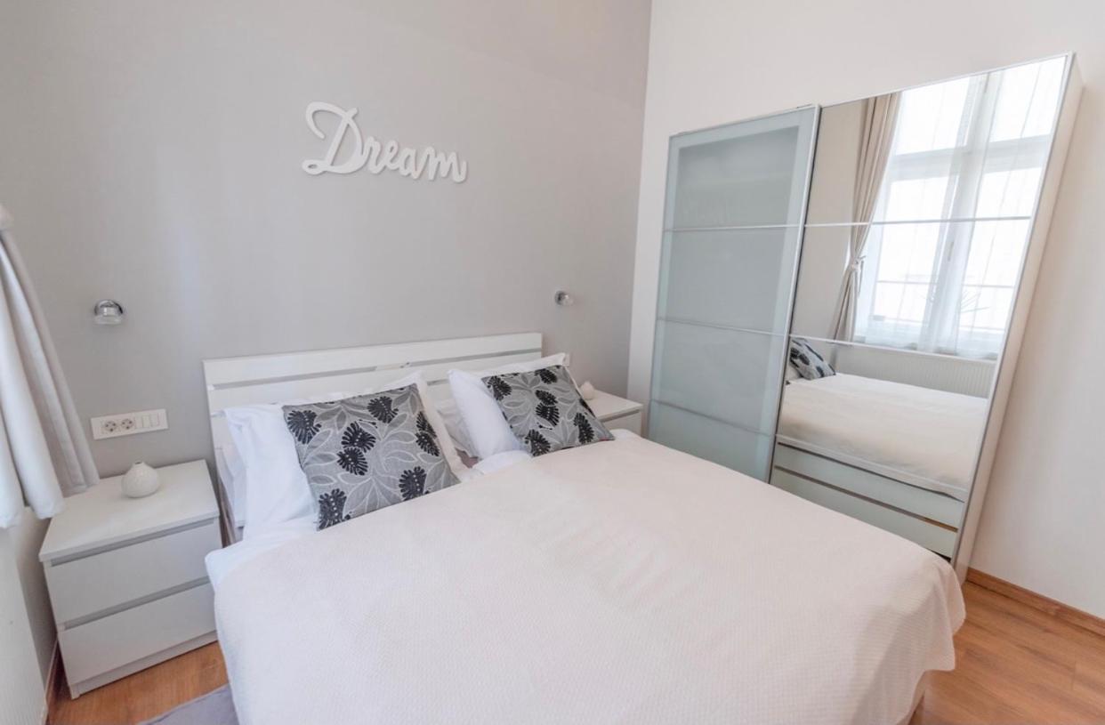Main Square Dream Apartment Zagreb Luaran gambar