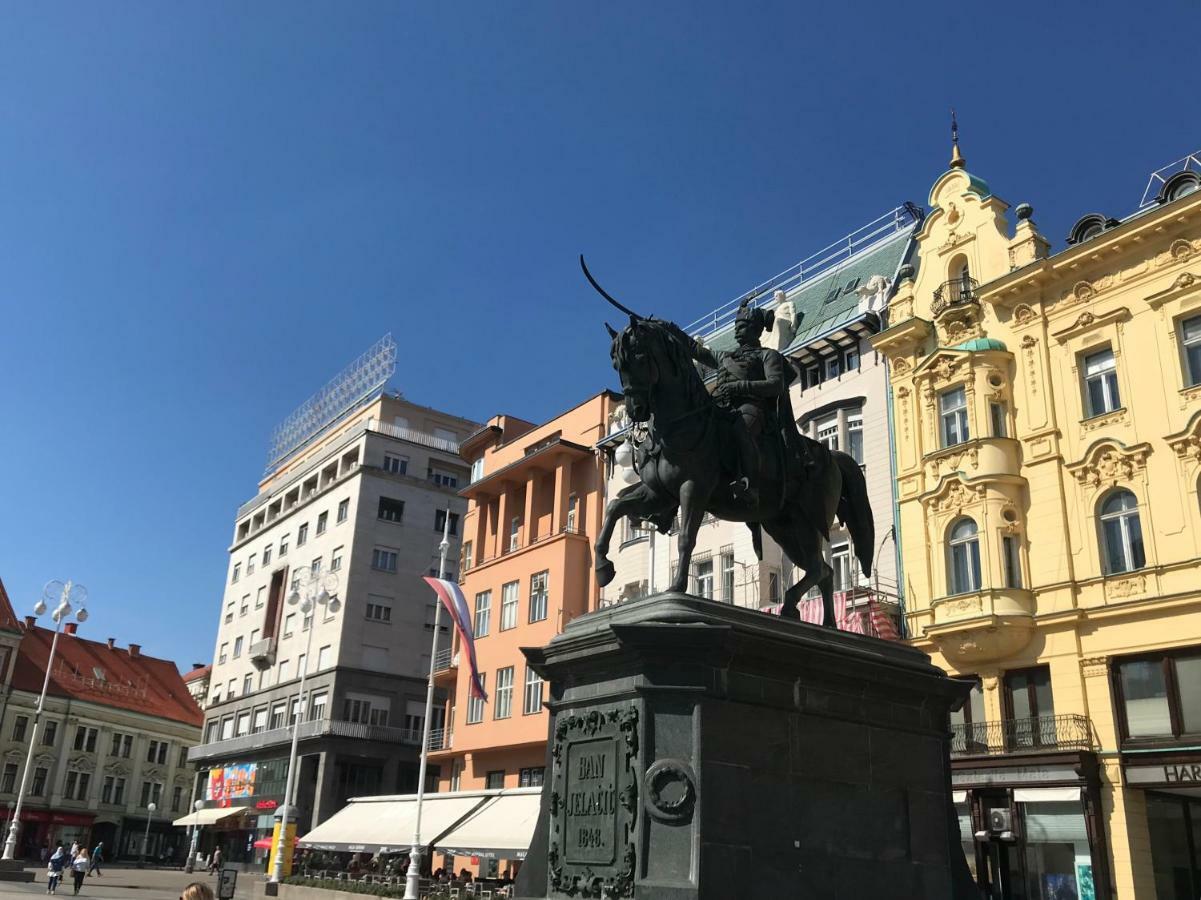 Main Square Dream Apartment Zagreb Luaran gambar